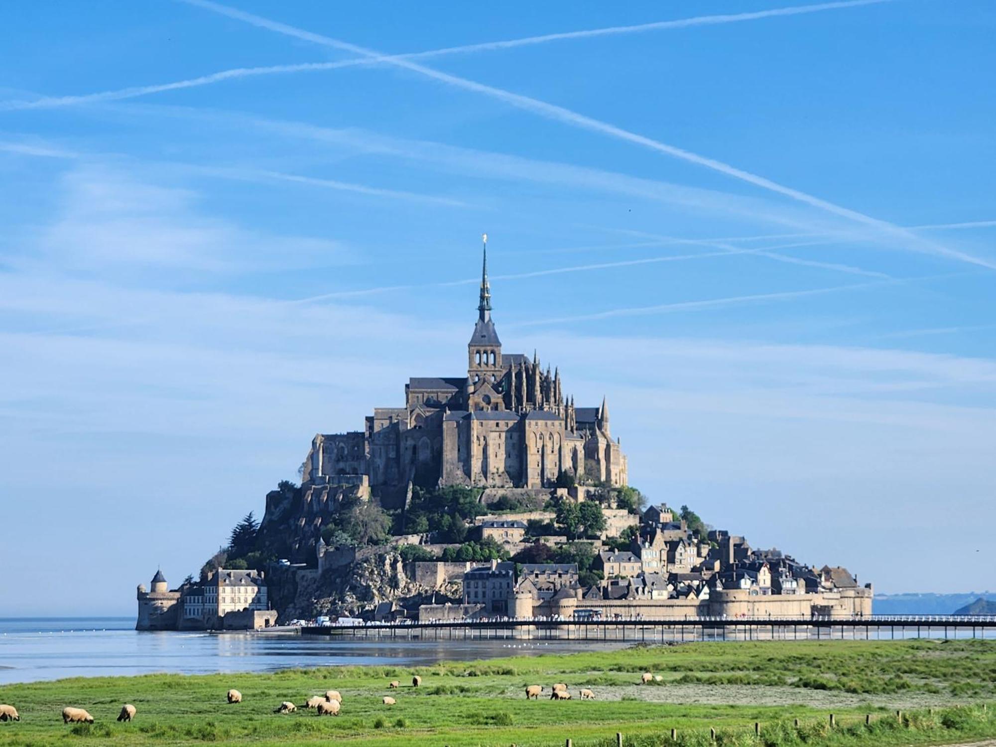 Maison Au Calme, Idealement Situee Au Centre Du Cotentin Villa Le Dézert Esterno foto